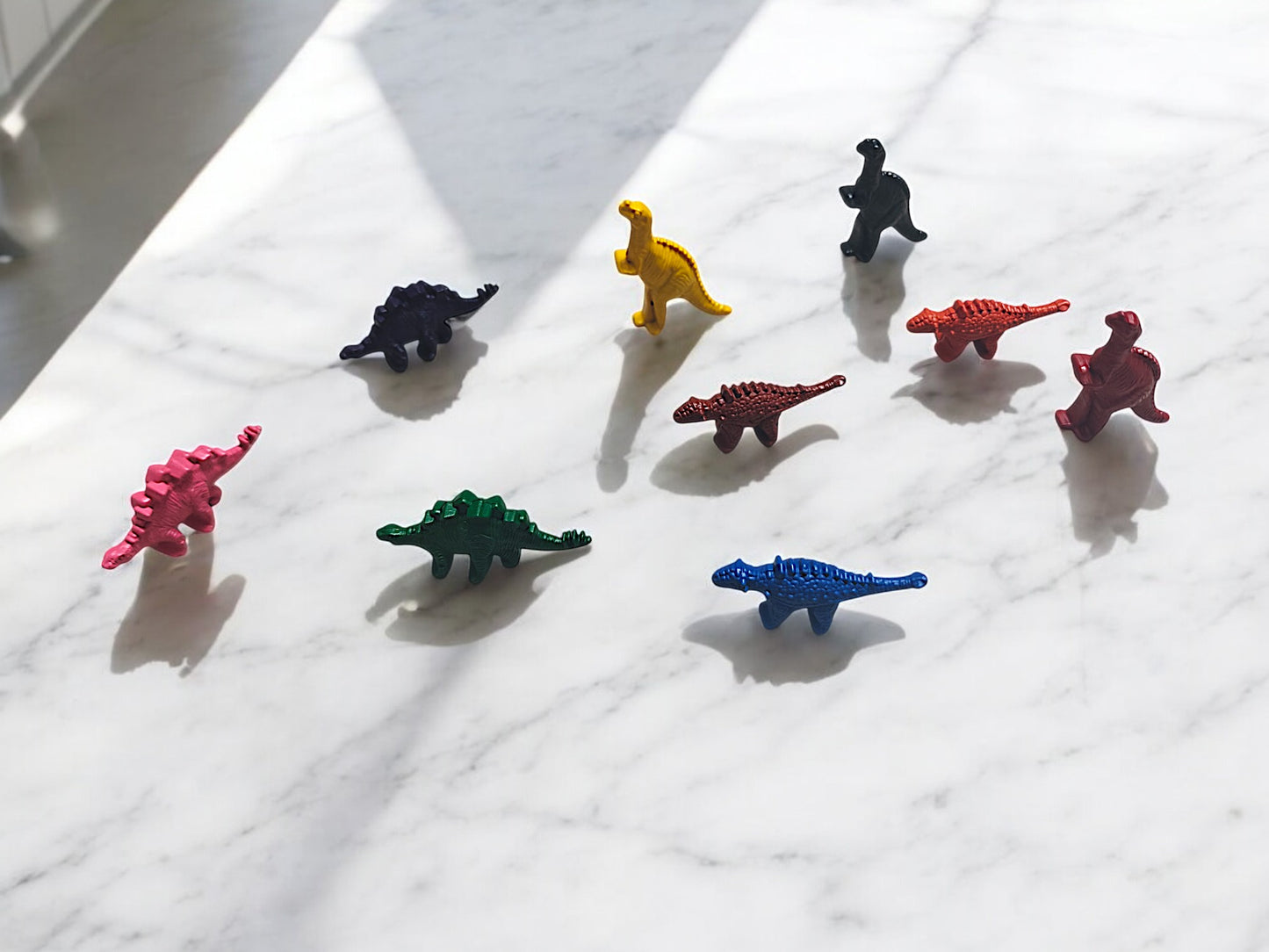 Dinosaur Shaped Crayons Set – 9 Bright Colors (3 Styles)