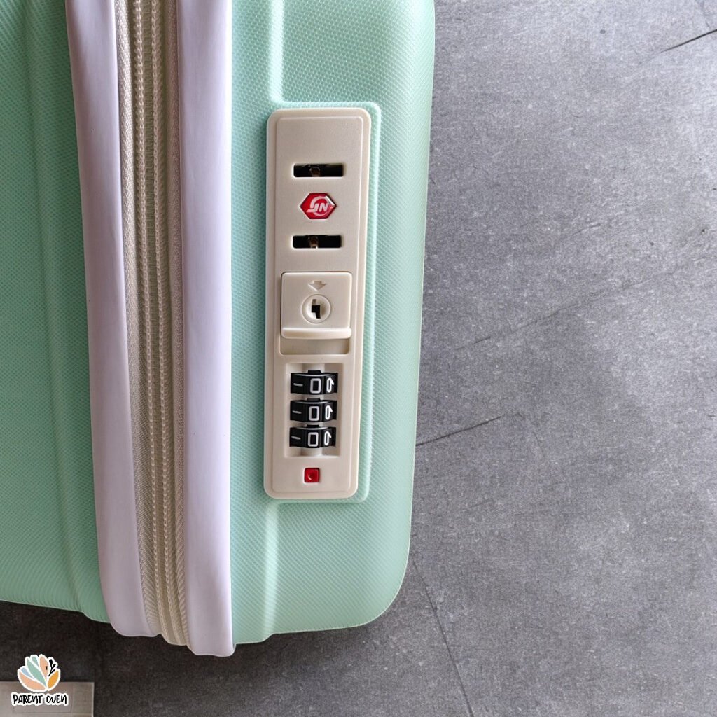 Vanity/Mini Travel Buddy with Lock